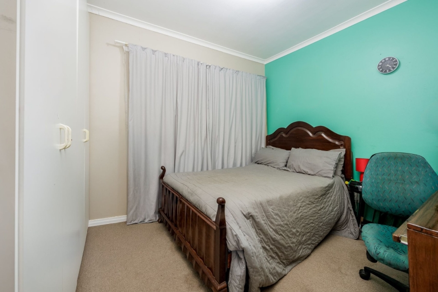 3 Bedroom Property for Sale in Sonstraal Heights Western Cape